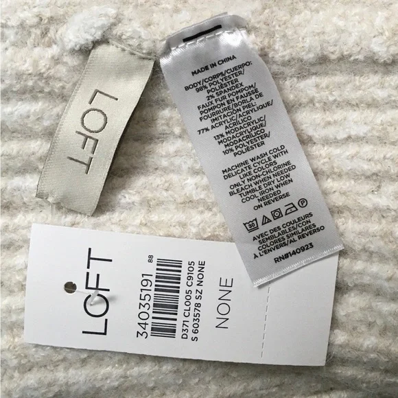 Pearlized Pom Pom Beanie - Picture 3 of 3